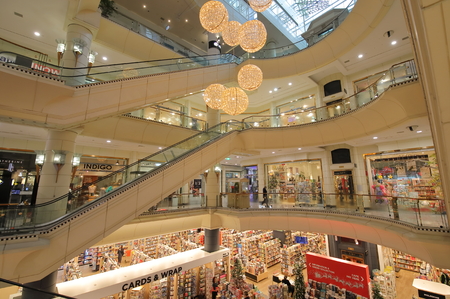 Melbourne Australia - November 28, 2018: Unidentified people visit Collins 234 shopping mall in Melbourne Australiaのeditorial素材