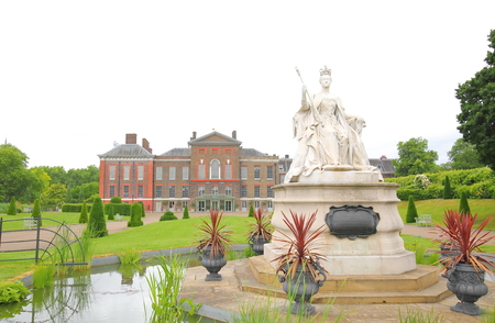 Kensington Palace historical architecture London UKのeditorial素材