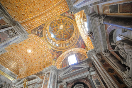 VATICAN CITY - JUNE 16, 2019: St Peters Basilica Vatican Cityのeditorial素材