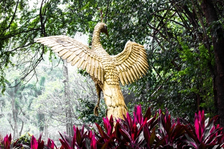 figure peacock gold Statue Wingedの写真素材