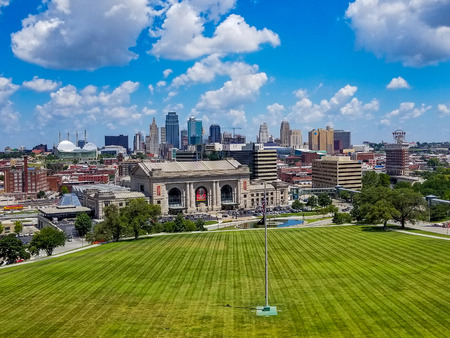 Kansas City skyline looking from the WWI monumentのeditorial素材