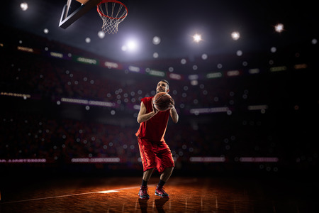 Basketball player in actionの写真素材