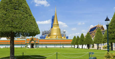 Wat Phra Kaeo (Temple of Emerald Buddha) at Grand Palace, Bangkok, Thailand の写真素材