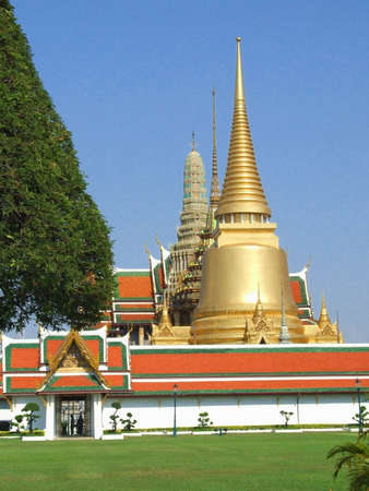 Wat Phra Kaeo (Temple of Emerald Buddha) at Grand Palace, Bangkok, Thailand の写真素材