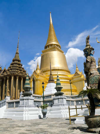 Grand palace in bangkok, thailand の写真素材