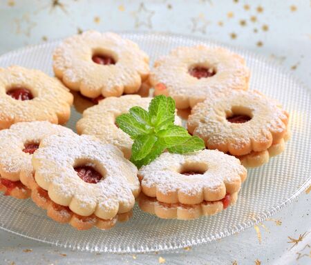 Shortbread cookies powdered with icing sugar - closeupの写真素材