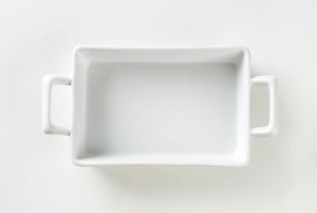 Porcelain lasagna pan with handles on both endsの写真素材