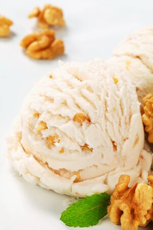 Scoops of walnut ice creamの写真素材
