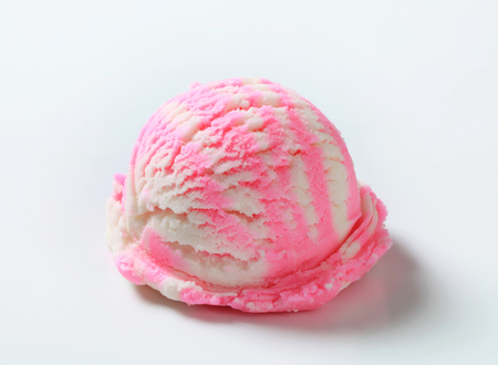 Scoop of frozen fruit yogurt ice creamの写真素材