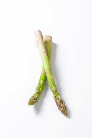 Fresh asparagus spears - studio shotの写真素材