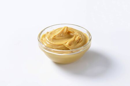 Bowl of smooth peanut butterの写真素材