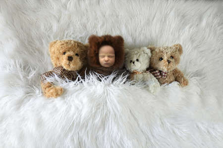 Adorable and Creative Sleeping Styled Newborn Portraitsの写真素材