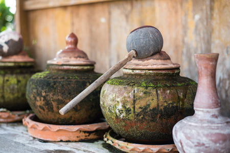 earthen water jar,garden props,