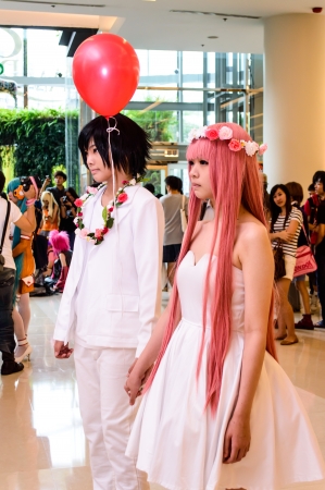 Bangkok - August 26   An unidentified Japanese anime cosplay pose in Japan Festa in Bangkok 2012 on August 26, 2012 at Siam Paragon, Bangkok, Thailand のeditorial素材