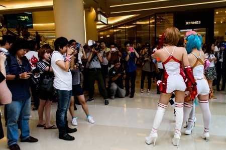 Bangkok - August 26   An unidentified Japanese anime cosplay pose in Japan Festa in Bangkok 2012 on August 26, 2012 at Siam Paragon, Bangkok, Thailand のeditorial素材