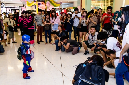 Bangkok - August 26   Captain America cosplay pose in Japan Festa in Bangkok 2012 on August 26, 2012 at Siam Paragon, Bangkok, Thailand のeditorial素材
