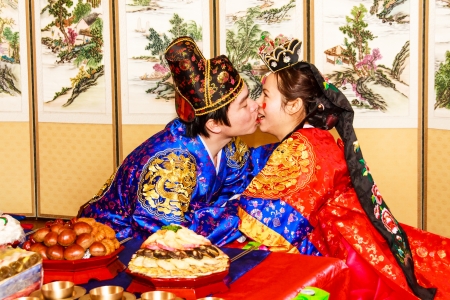 Daegu - January 17   A performance of the Traditional Wedding of Thananya   Park Jin Hyun at Korean Folk Village on January 17, 2010 in Daegu, South Korea のeditorial素材