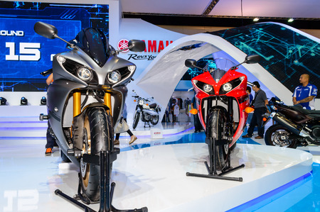 BANGKOK - MARCH 27   YAMAHA YZF R1 on display at The 35th Bangkok International Motor Show - âBeauty in the Driveのeditorial素材