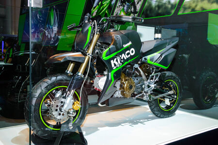 BANGKOK - MARCH 27   KAWASAKI KSR Edition on display at The 35th Bangkok International Motor Show - âBeauty in the Driveのeditorial素材
