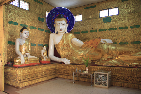 Buddha statue myanmarのeditorial素材
