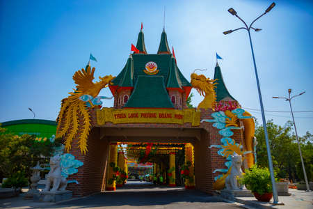 A big statue dragon at Suoi Tien park in Ho Chi Minh Vietnamの写真素材