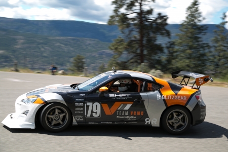 Knox Mountain Rally in Kelowna May 2013のeditorial素材