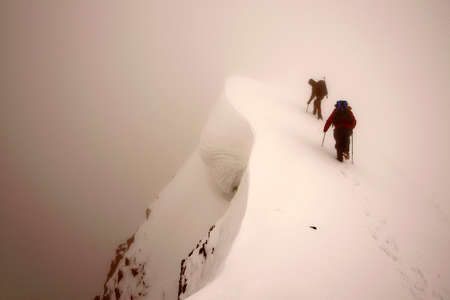 Ascent to Posets Peak, 3375 meters, along the ridge. Gistain Valley. Pyrenees Aragones. Huesca. Spain.のeditorial素材