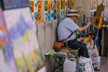 street artist, calle Sant Miquel, Palma, Mallorca, balearic islandas, Spainのeditorial素材