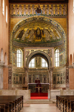 Basilica of Saint Euphrasia, 6th century, mosaic of Christ in the arms of the Virgin on the throne surrounded by angels and holy martyrs, (declared a World Heritage Site by Unesco), Porec, - Parenzo-, Istrian peninsula, Croatia, Europeのeditorial素材