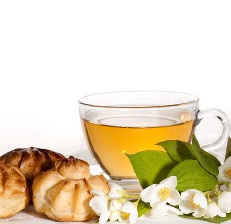 cup of herbal jasmine tea with ï¿½clairの写真素材