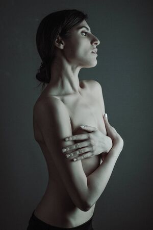 Sensuality. Dramatic female fine art portraitの写真素材