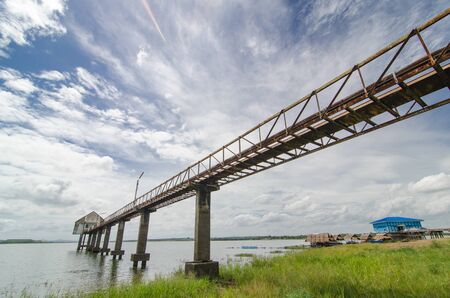 Bridge into the lakeの写真素材