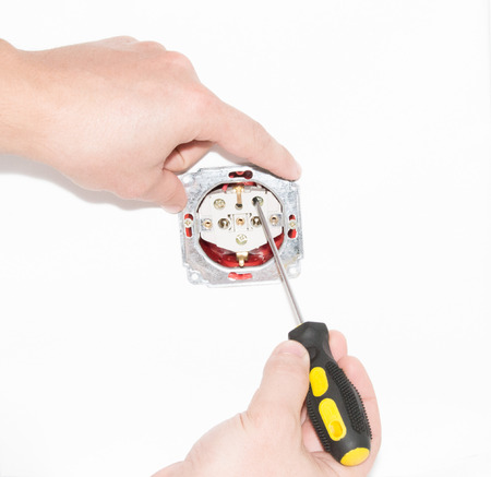 Installation socket with their hands