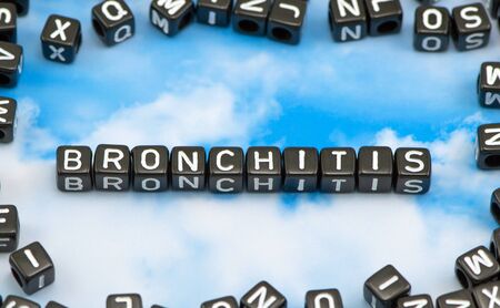 The word Bronchitis on the sky backgroundの写真素材