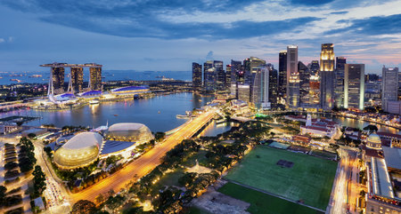 Singapore business district and city at twilight, Asia - panoramaの写真素材