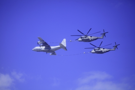 C-130 refuels Sea Stallion helicopters at airshow