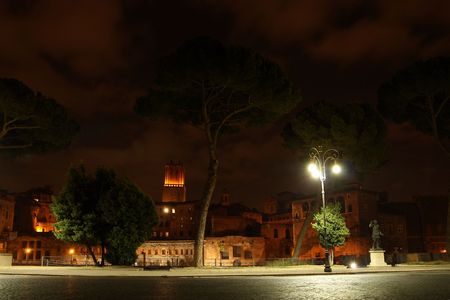 Night's street in Rome, Italy.の写真素材