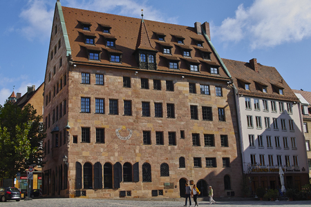 Norimberga, tipica casa medievale in Albrecht Durer Platzのeditorial素材