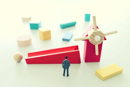 Business concept of problem solving and learning strategy. A businessman faces a challenge that needs to be solved in the most efficient wayの写真素材
