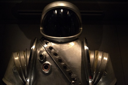 Prototype space suit from the early 1960s. This suit was never worn in space, but is on display at the Kennedy Space Center Apollo - Saturn V Center in Florida.のeditorial素材