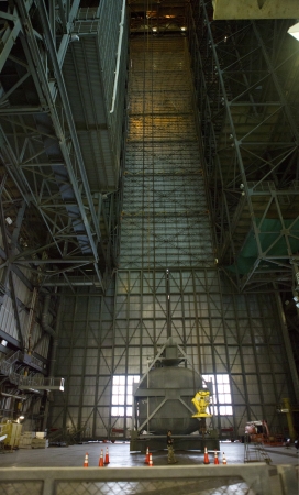 Interior of the Vehicle Assembly Building at Kennedy Space center, Titusville, Florida. Image shows the assembly bay doors, which are over 20 stories tall.のeditorial素材