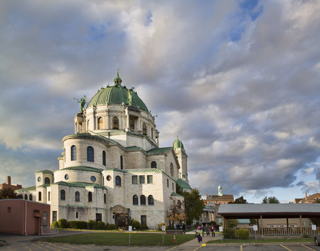 Byzantine style church in Western New York at dusk on a mid-Autumn afternoon.のeditorial素材