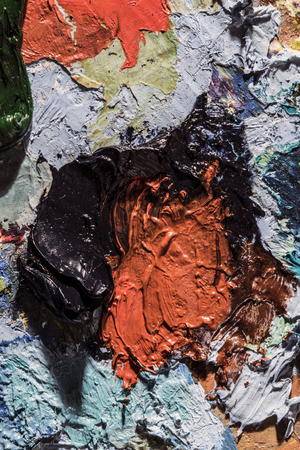 Dry oil colors paletteの写真素材