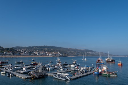 Lyme Regis.Dorset.United Kingdom.August 25th 2019.View of Lyme Regis on a bank holiday weekendのeditorial素材
