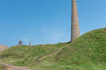 View of a chimney at Botallack mine in Cornwallの写真素材