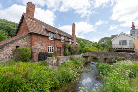 Photo of the Allerford packhorse bridge in Exmoor National Parkの写真素材