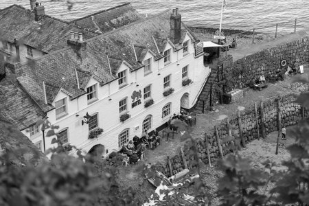 Clovelly.Devon.United Kingdom.September 28th 2024.Photo of the Red Lion hotel at Clovelly in Devonのeditorial素材