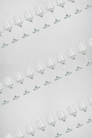 Seamless pattern - glasses over white backgroundの写真素材