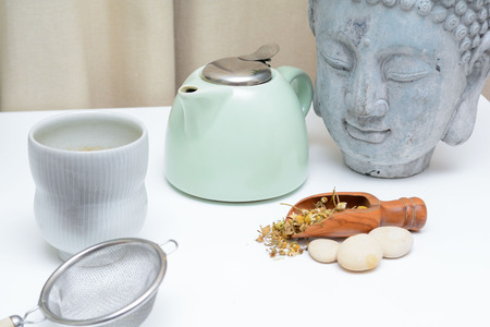 Chamomile flower, raw ingridient used to make chamomile teaの写真素材