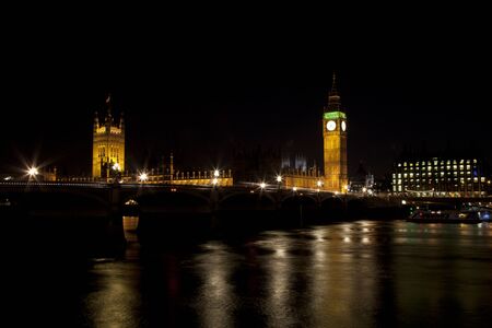 Big Ben and houses of parliament at nightの写真素材